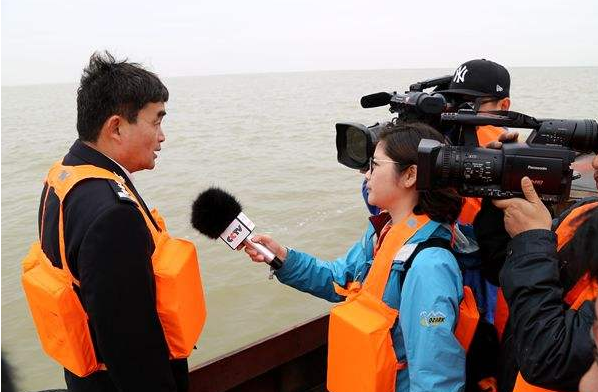 “科技知识：苹果手机如何开空调没有外接设备”