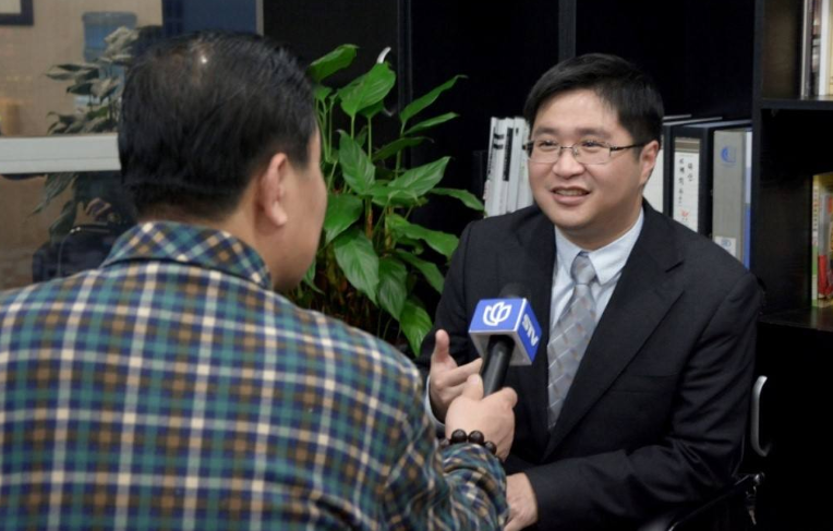 “科技教程：怎样安装新的硬盘?双硬盘连接方法片文字详解”
