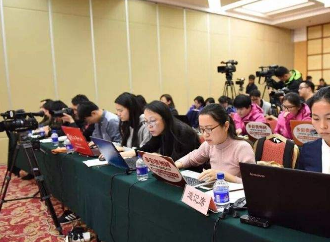 “科技教程：DIY组装电脑排线如何安装”