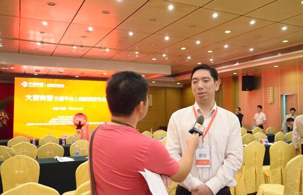“科技教程：如何让qq显示手机在线?”