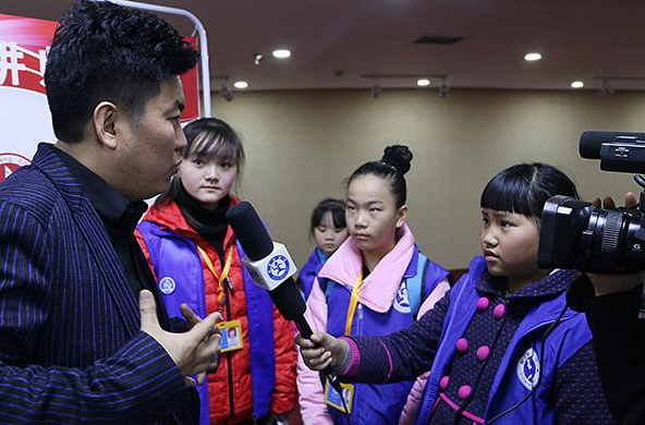 “4岁幼女遭邻居性侵”